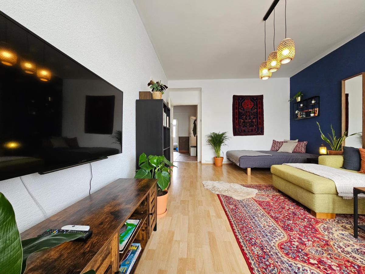 Stone Square Apartment Bratislava Buitenkant foto
