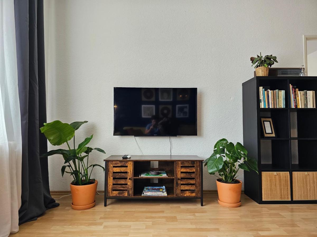 Stone Square Apartment Bratislava Buitenkant foto